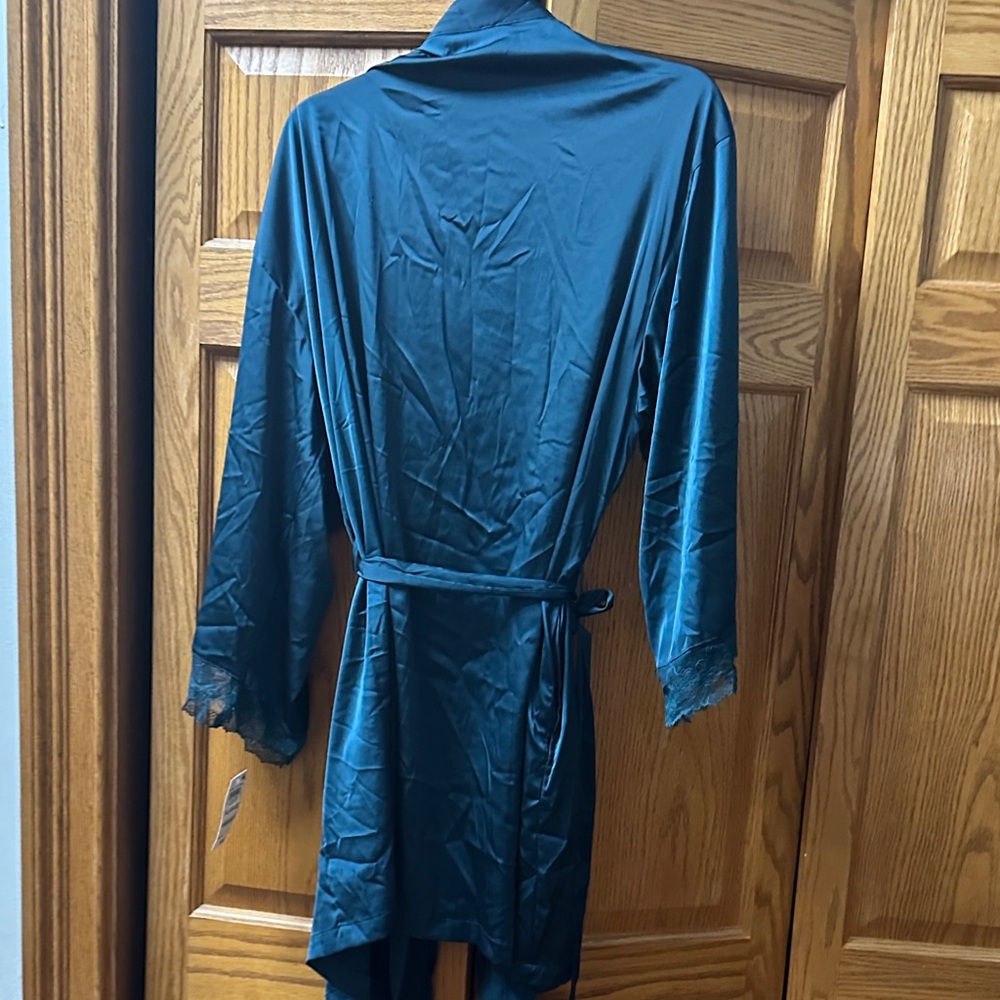 INC International Concepts Teal Satin Robe - Picture 7 of 7